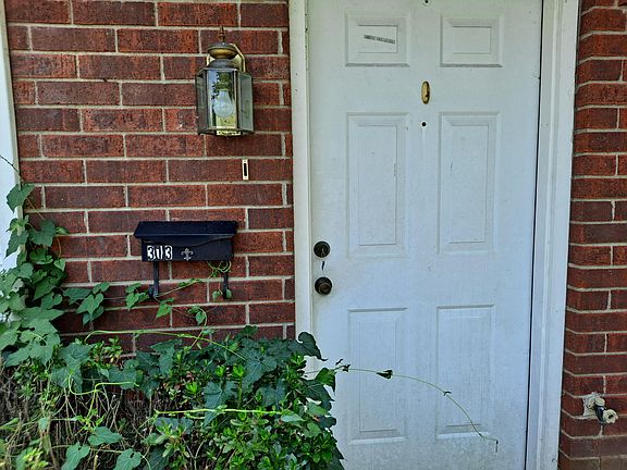 5th image of 309-317 McKennon Ct