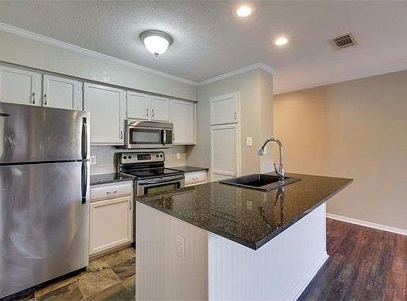 4th image of 8888 Tallwood Dr APT 2207
