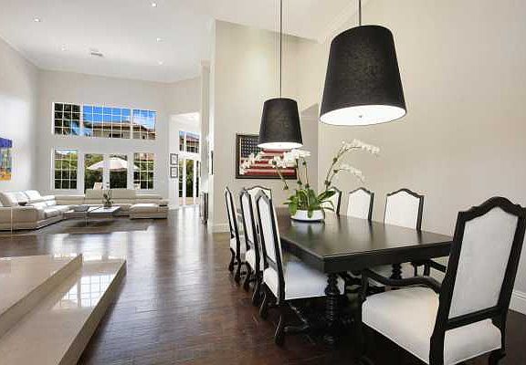 Home For Sale In Woodfield Country Club