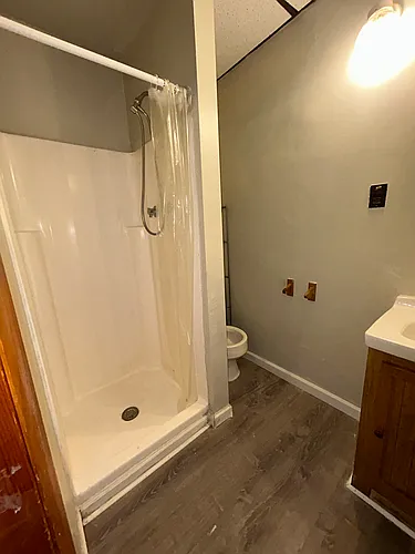 131 Wood St #206 Photo 1