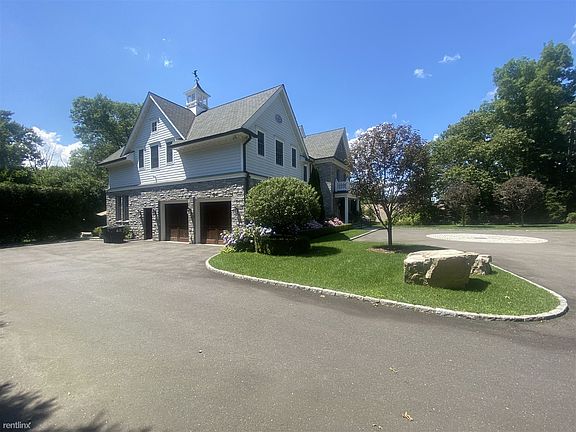 386 Westover - Garage & Courtyard