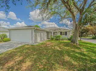 11204 Corey Pavin Ln, San Antonio, FL 33576