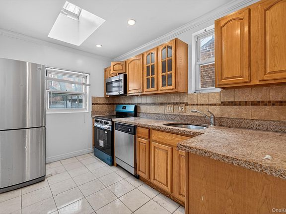 4th image of 13315 228th Street