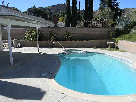 4th image of 30242 Jasmine Valley Dr