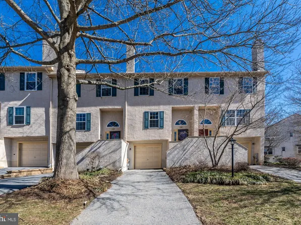 139 Whispering Oaks Dr, West Chester, PA 19382