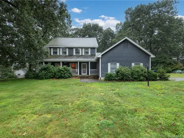 15 Lang Road, Windsor, CT 06095