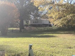 104 Wood Forest Ln, Sterrett, AL 35147