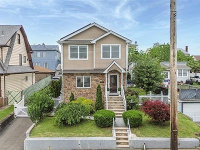 695 Midland Ave, Garfield, NJ, 07026