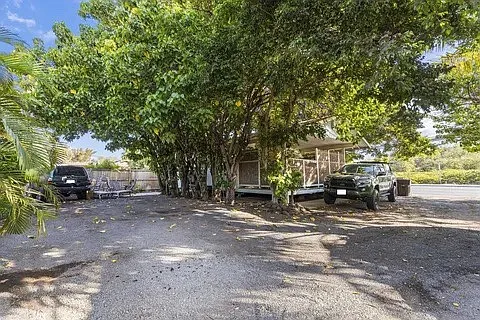S Kihei Rd — Photo 17