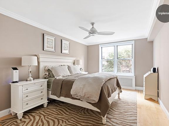 4th image of 25 W 13th St #4