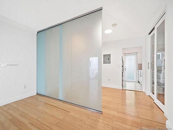 4th image of 1035 Meridian Ave APT 10