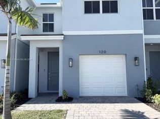 120 NE 13th Ter, Homestead, FL 33033
