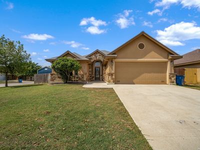 1835 LOST TRL, Pleasanton, TX, 78064