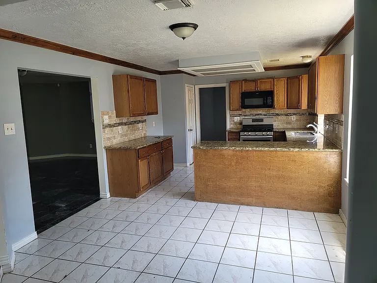 5322 Golden Stream Dr — Photo 18