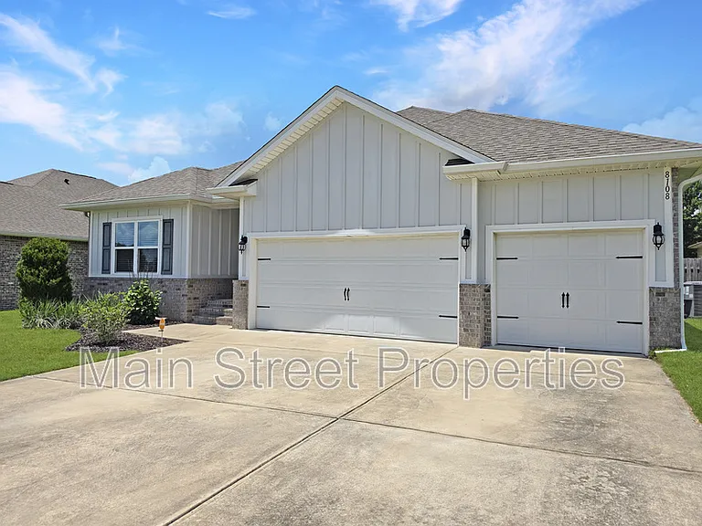 8108 Silver Maple Dr — Photo 3