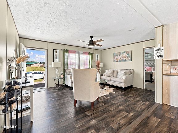 5th image of 2621 Silver Creek Drive