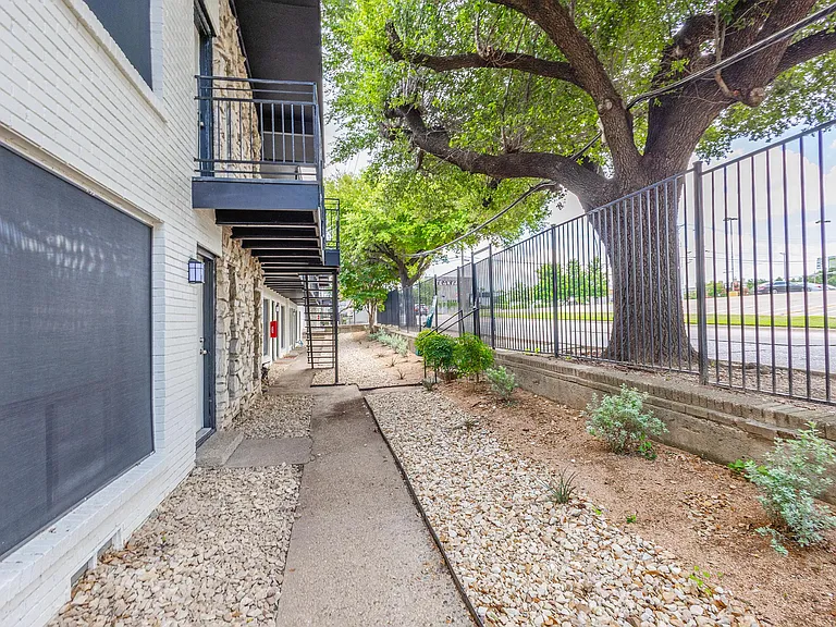 Haven Apartments — Photo 25