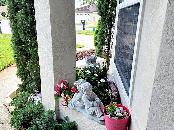 4th image of 312 Sawmill Creek Ct