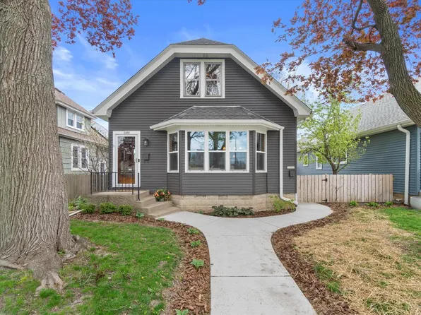 3260 S Dayfield AVENUE, Milwaukee, WI 53207