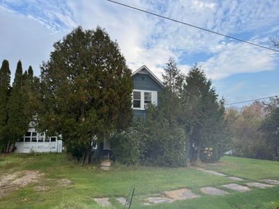 320 N Pleasant St, Pickford, MI, 49774