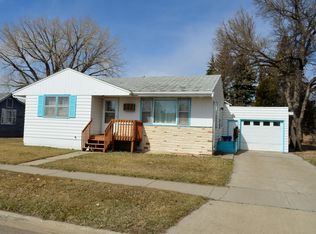 420 E Main St, Beulah, ND 58523