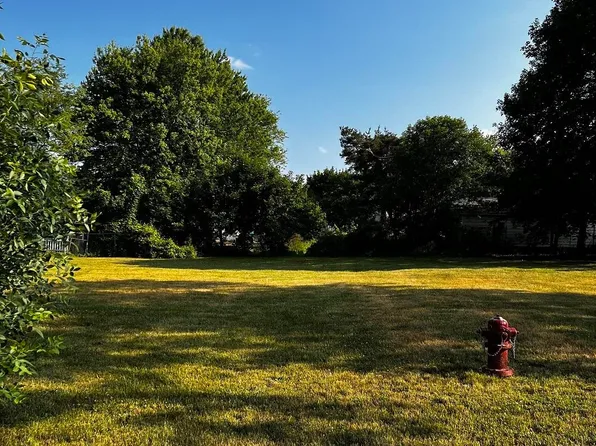 114 E Perry St, Durand, MI 48429