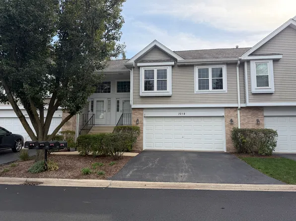 2319 Arquilla Dr, Downers Grove, IL 60515