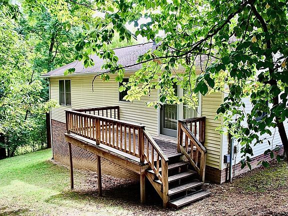 4th image of 3160 Horseshoe Ln