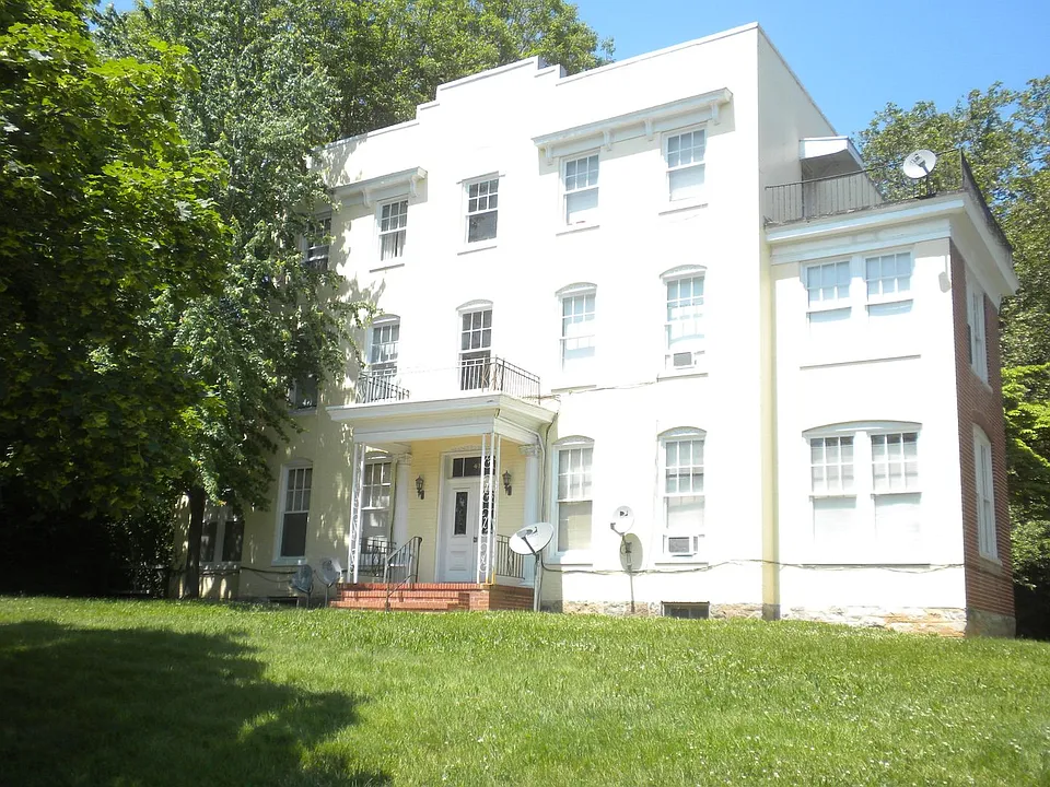 42 Broadway #1-6