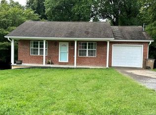 539 Vincent Park Dr, Cape Girardeau, MO 63701