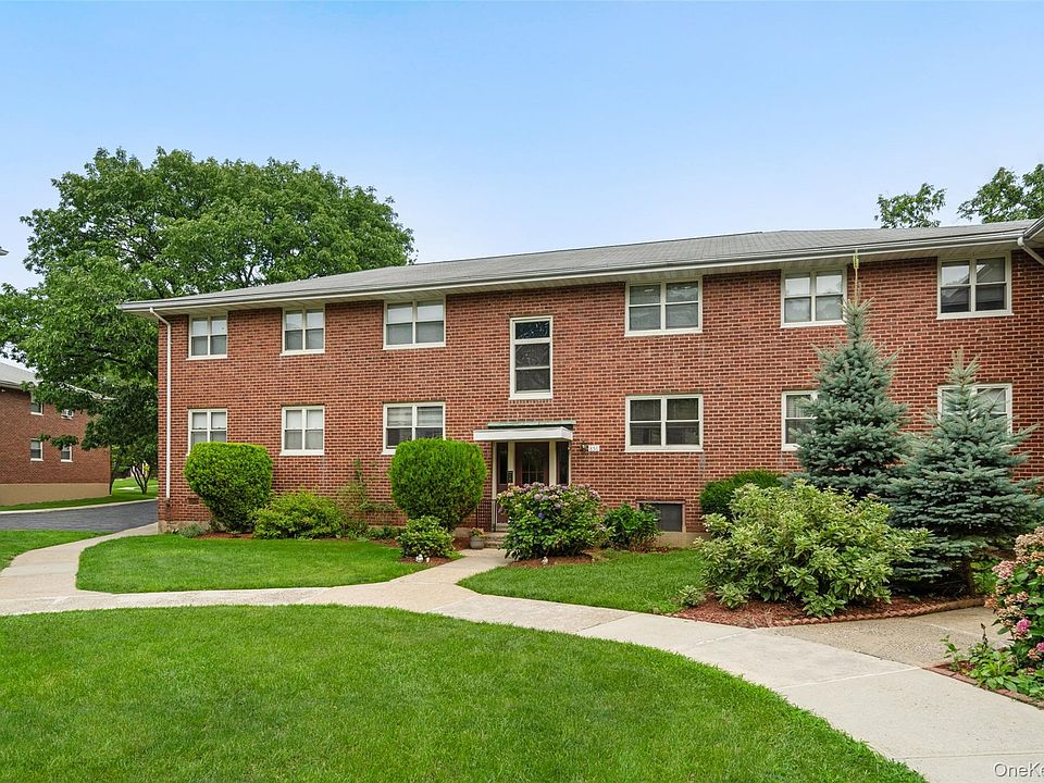 1st image of 856 Palisade Avenue #2D