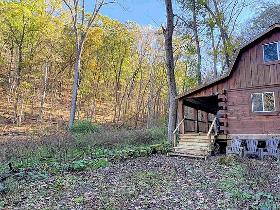 3rd image of 59213 Blackbow Creek Rd