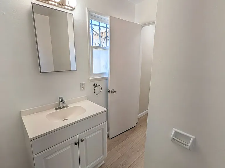 Park Vista Apartments — Photo 17