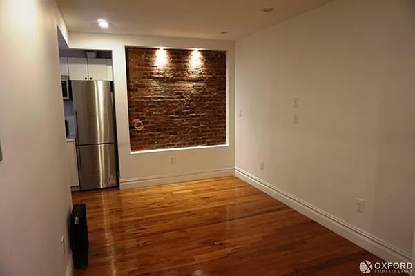 Rented by Oxford Property Group | media 26