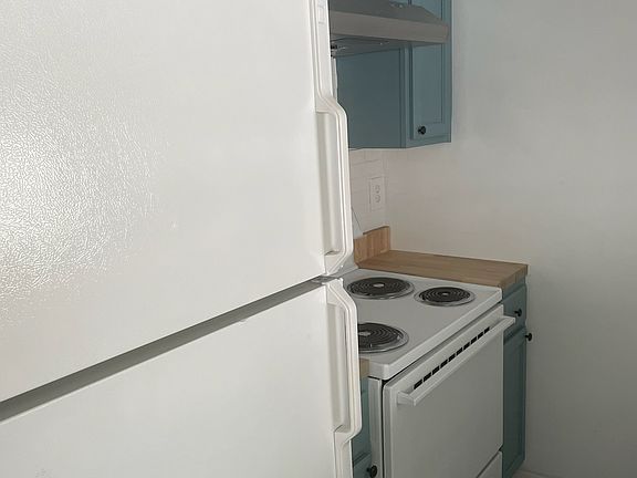 4th image of 12409 N 58th St