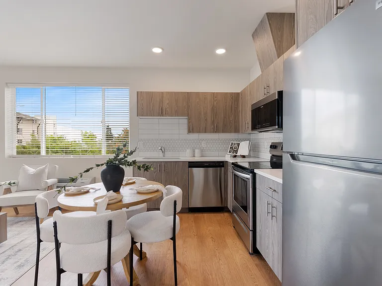 6640 NE MLK Blvd — Photo 10