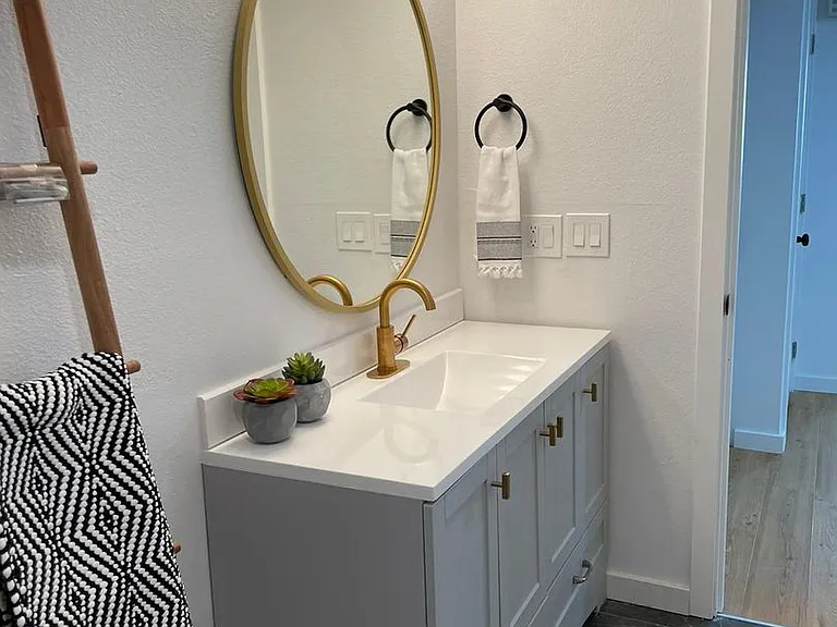Manitou Park Apartments — Photo 7