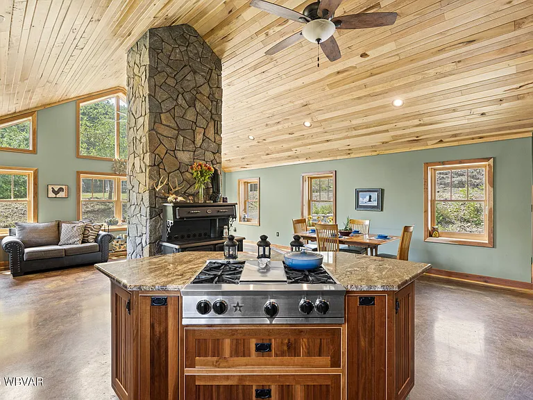 1348 Radio Club Rd #UPPER LEVEL — Photo 21