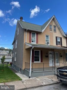 623 Belmont St, Coatesville, PA, 19320
