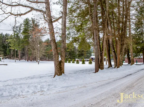 7394 Carrier Rd, Lock Haven, PA 17745