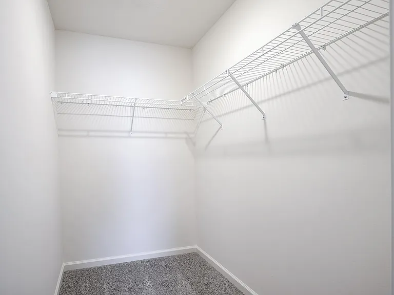 1133 Thorny Ln — Photo 36