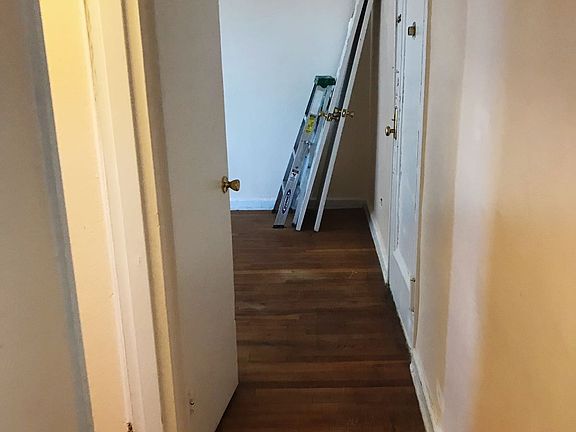 4th image of 631 Beach 9th St APT 7K