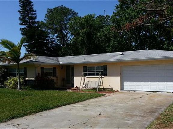 2nd image of 1472 Laconia Dr E