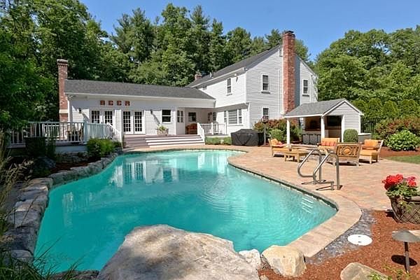2nd image of 50 Silver Hill Rd