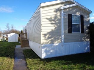 57686 Franklin Ln, Washington, MI 48094