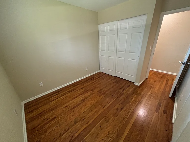 3912 La Rosa Dr — Photo 15
