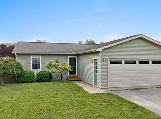 9041 Kingsfield Dr, Kingsley, MI 49649