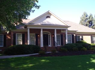 1031 Forrest Hills Dr, Watkinsville, GA 30677