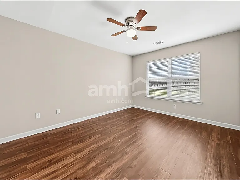 1523 Bradley Blvd — Photo 10