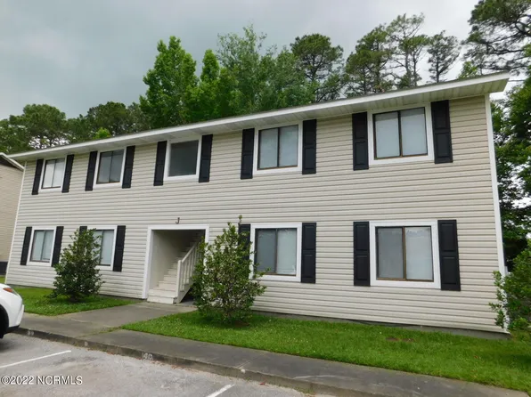 201 Shipman Rd Unit J-39, Havelock, NC 28532